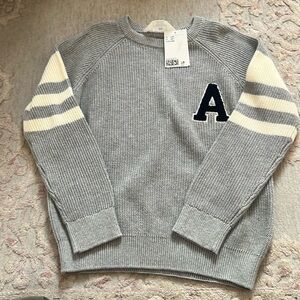 NWT boys 6/7 sweater